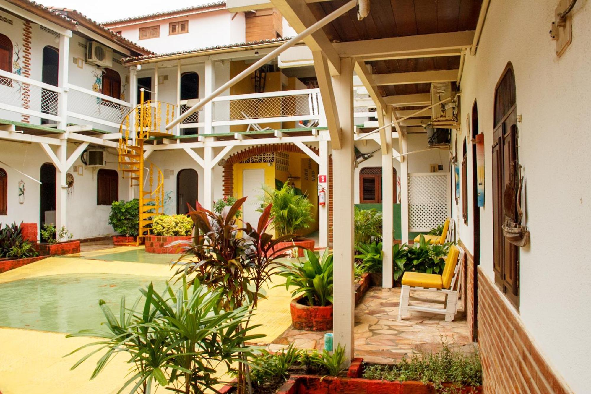 Pousada Tropicalia Canoa Quebrada Exterior foto